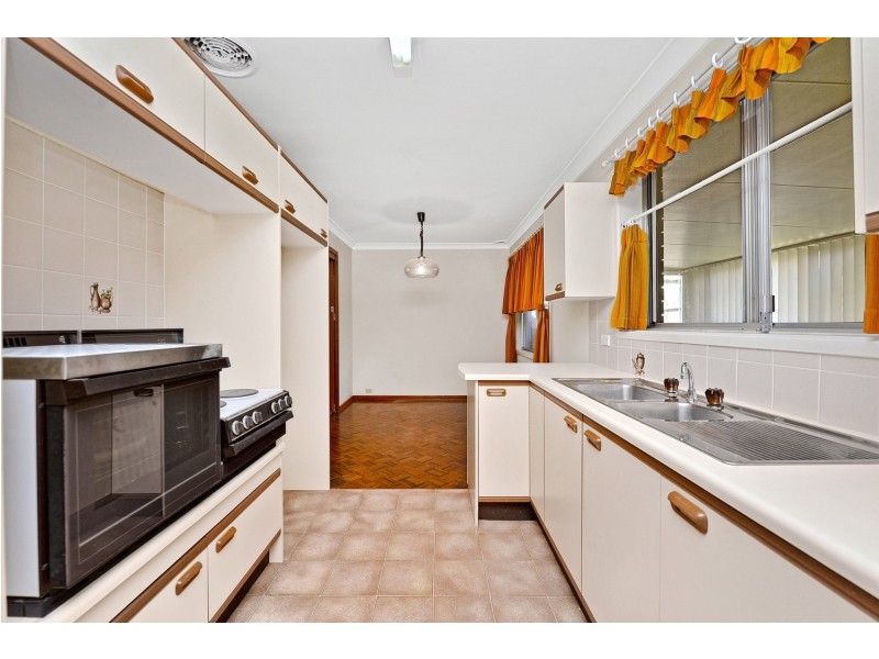 10 PENSHURST Road, Roselands NSW 2196