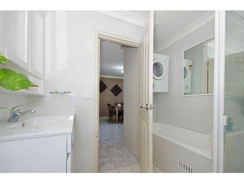 33/134 meredith Street, Bankstown NSW 2200