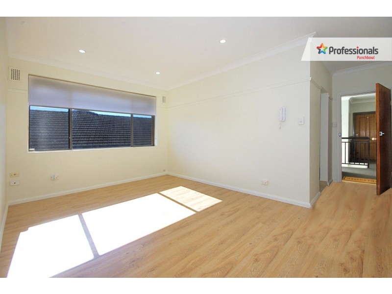 6/112 ROSSMORE Avenue, Punchbowl NSW 2196