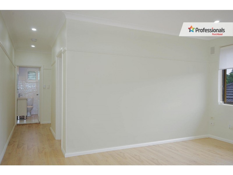 6/112 ROSSMORE Avenue, Punchbowl NSW 2196