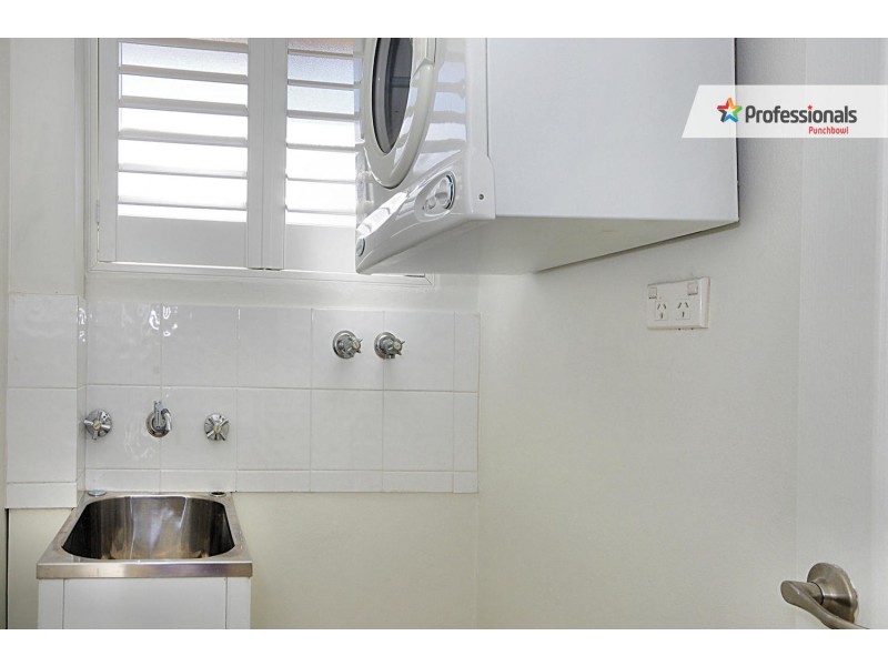 6/112 ROSSMORE Avenue, Punchbowl NSW 2196