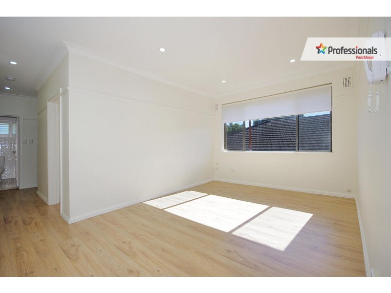 6/112 ROSSMORE Avenue, Punchbowl NSW 2196