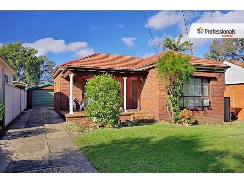 4 HARGRAVES Avenue, Punchbowl NSW 2196