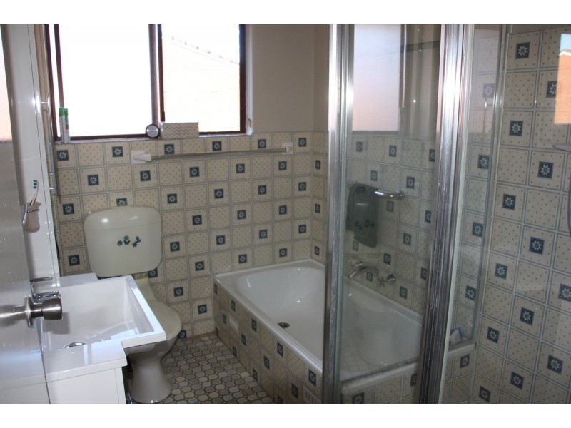 38/8-12 HIXSON Street, Bankstown NSW 2200