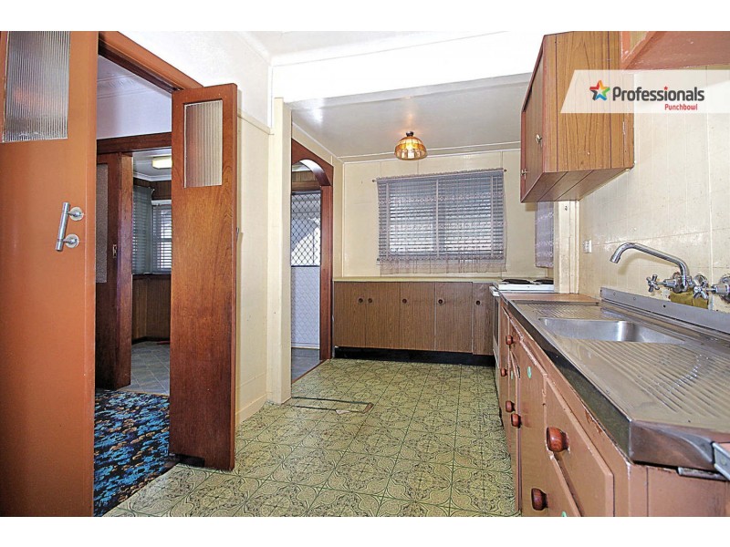 284 HECTOR Street, Bass Hill NSW 2197