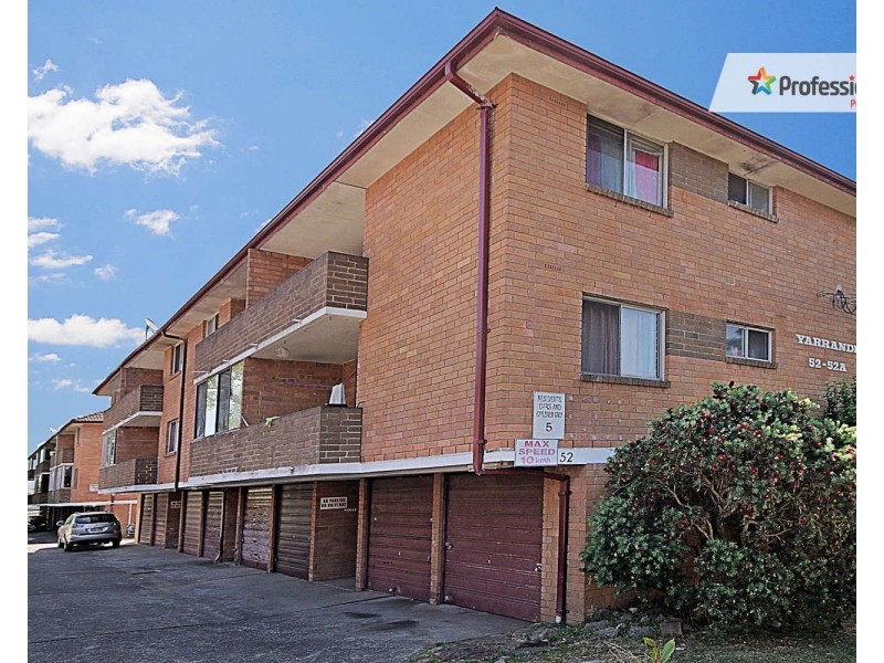13/52 FAIRMOUNT Street, Lakemba NSW 2195