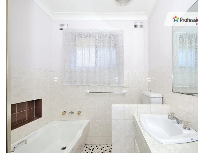 8/63 BROADWAY, Punchbowl NSW 2196