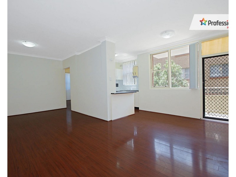 1/104 CROYDEN Street, Lakemba NSW 2195