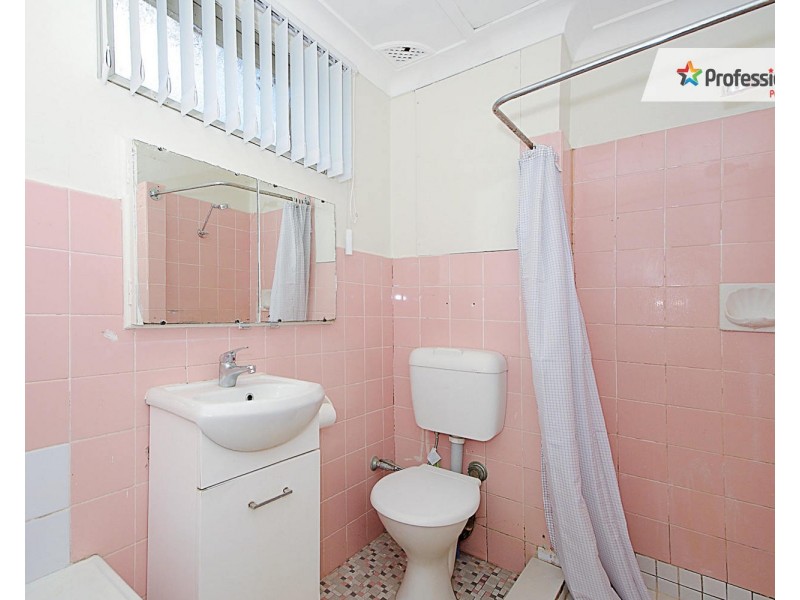 1/104 CROYDEN Street, Lakemba NSW 2195