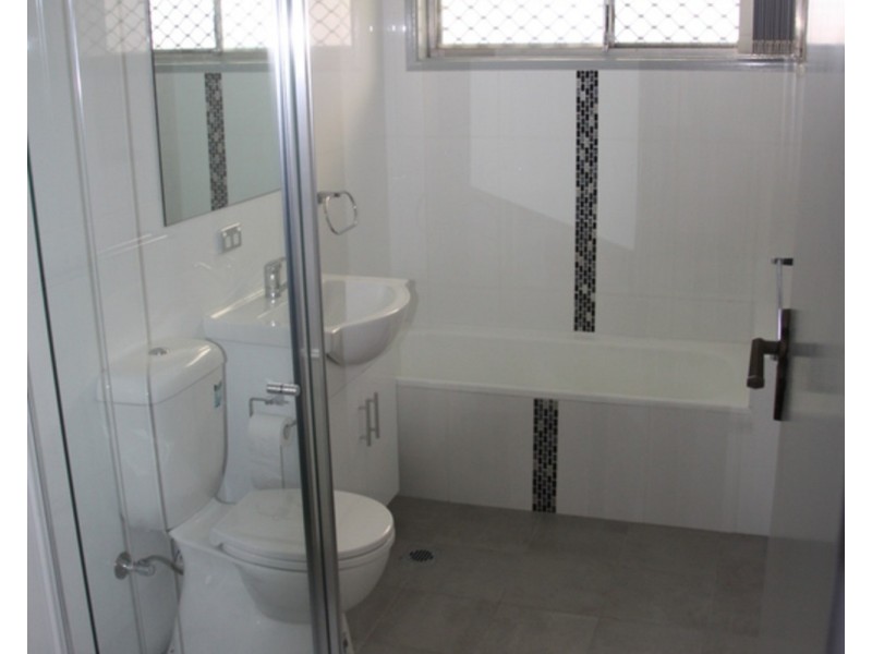 1/160 COOPER Road, Yagoona NSW 2199