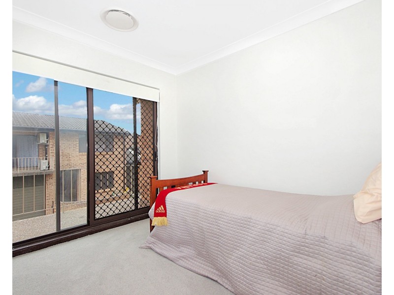 11/92 james Street, Punchbowl NSW 2196