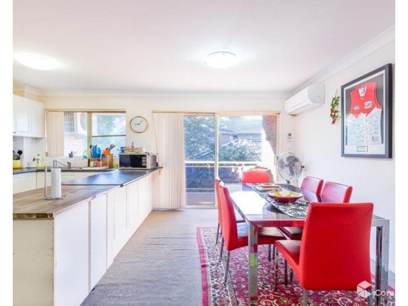 8/45 reynolds Avenue, Bankstown NSW 2200
