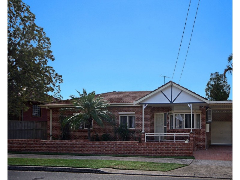 23 werona Avenue, Punchbowl NSW 2196