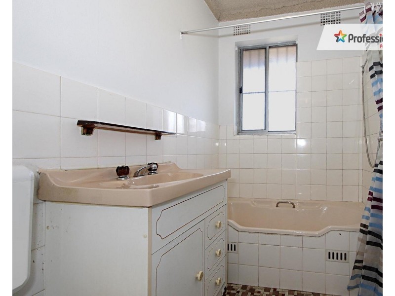 6/30 SOUTH Parade, Campsie NSW 2194