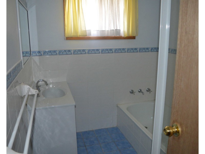 4 Decora Avenue, Sanctuary Point NSW 2540