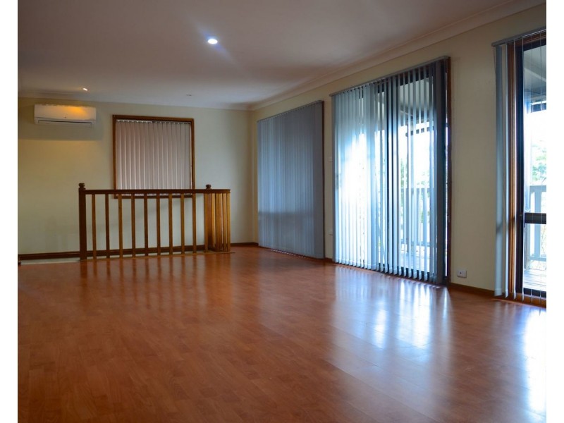 1 Rauch Close, St Georges Basin NSW 2540