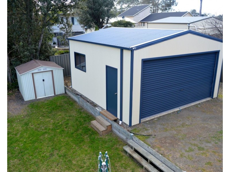 1 Rauch Close, St Georges Basin NSW 2540