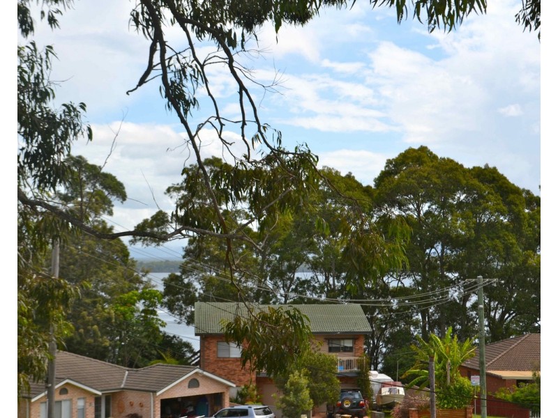 1 Rauch Close, St Georges Basin NSW 2540