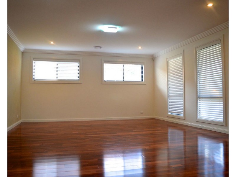 6 Hogbin Crescent, Sanctuary Point NSW 2540