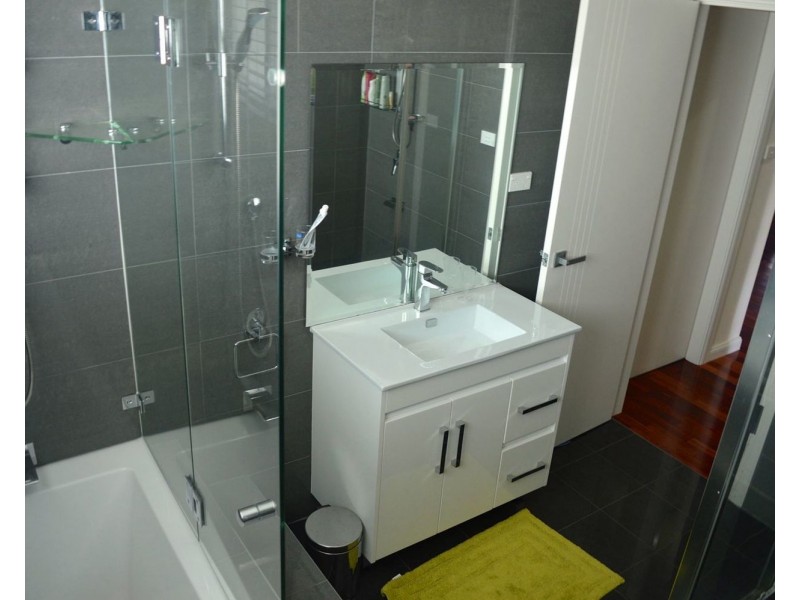 6 Hogbin Crescent, Sanctuary Point NSW 2540