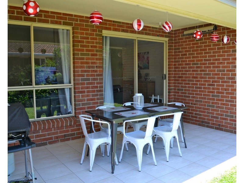21  Yuroka Crescent, St Georges Basin NSW 2540