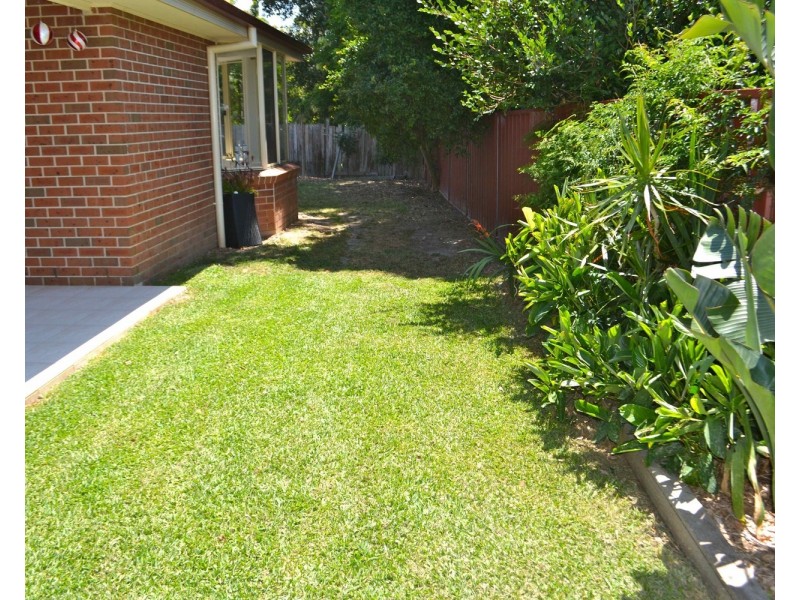 21  Yuroka Crescent, St Georges Basin NSW 2540