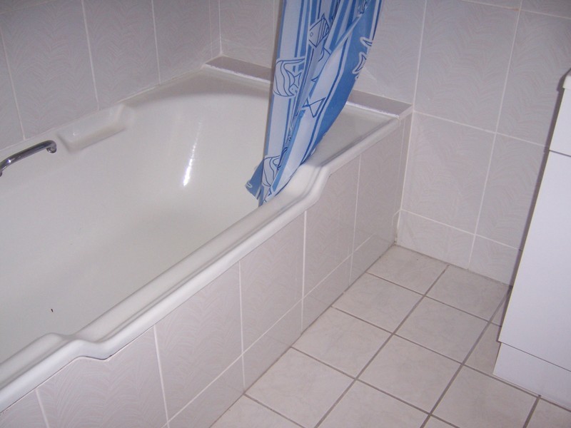 18 Tasman Road, St Georges Basin NSW 2540