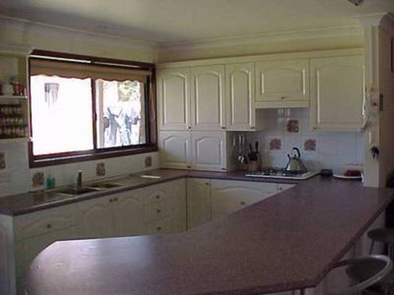 24 Winn Avenue, Basin View NSW 2540