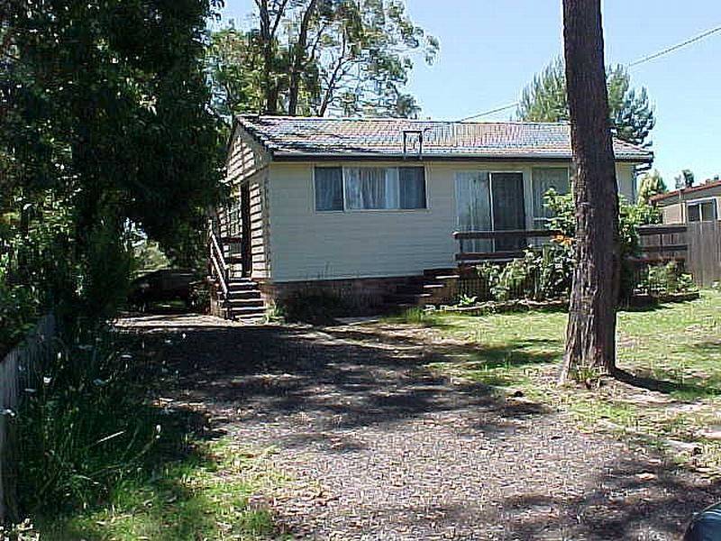 15 Dorothy Avenue, Basin View NSW 2540