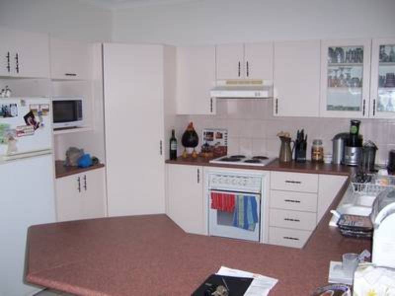 12 Claylands Drive, St Georges Basin NSW 2540