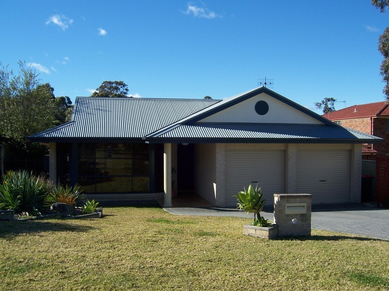 4 Kurraba Place, St Georges Basin NSW 2540