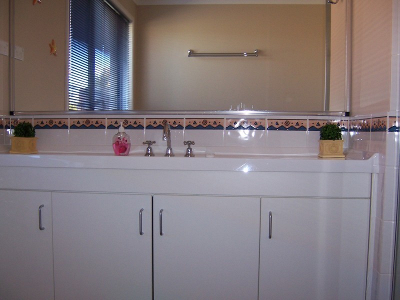 4 Kurraba Place, St Georges Basin NSW 2540