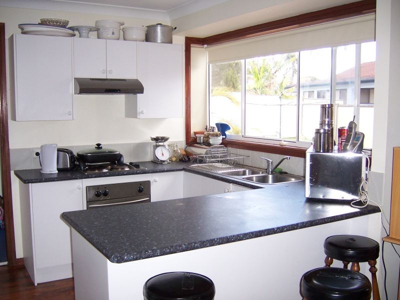 11 Truscott Avenue, Sanctuary Point NSW 2540