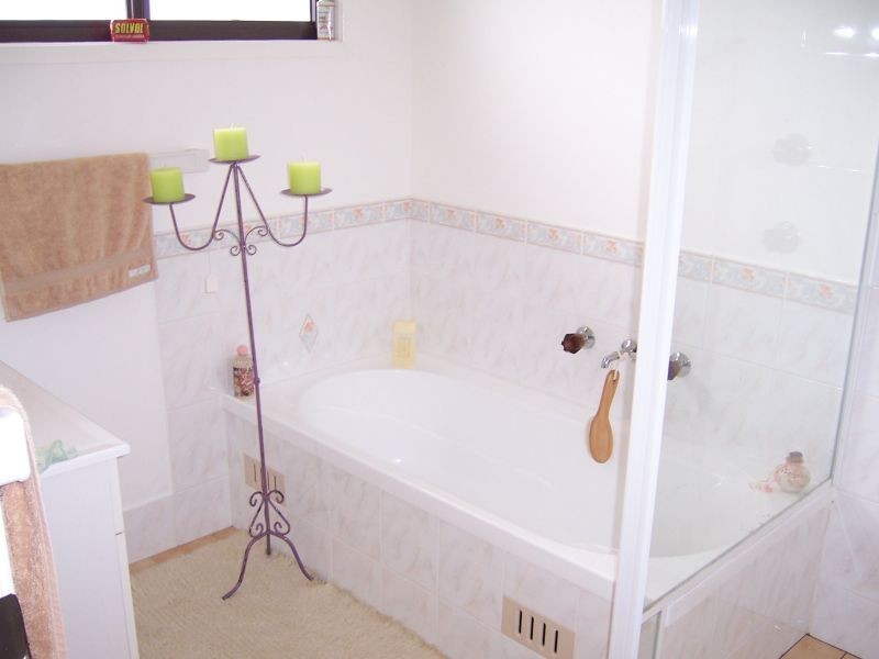 24 Boronia Avenue, Sanctuary Point NSW 2540