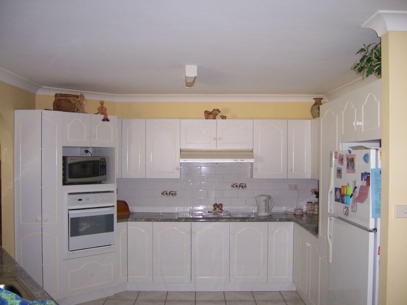 5 Hurst Place, St Georges Basin NSW 2540