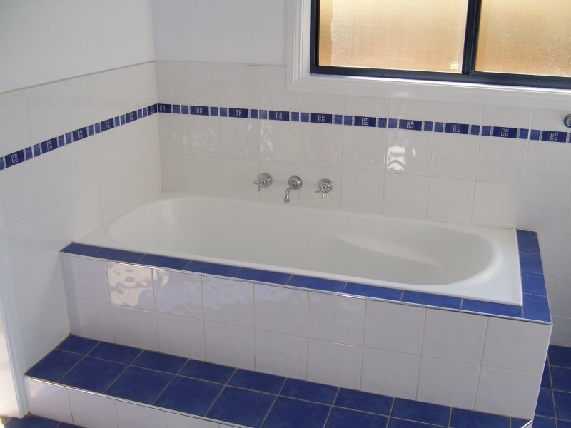 6 Elanora Parade, Basin View NSW 2540