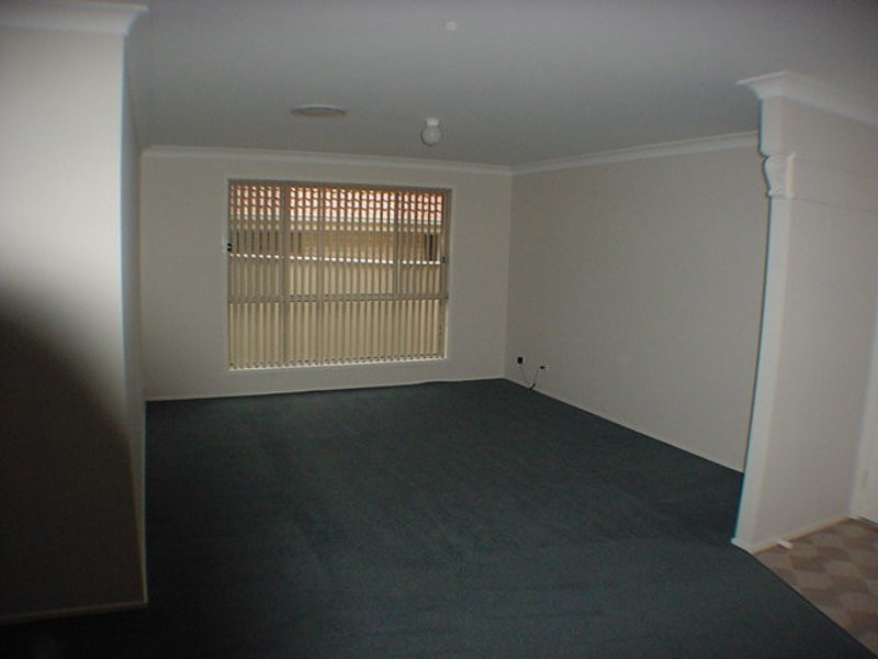 10 Keldie Close, St Georges Basin NSW 2540