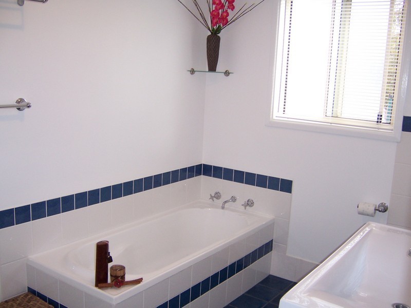 74 Cammaray Drive, St Georges Basin NSW 2540