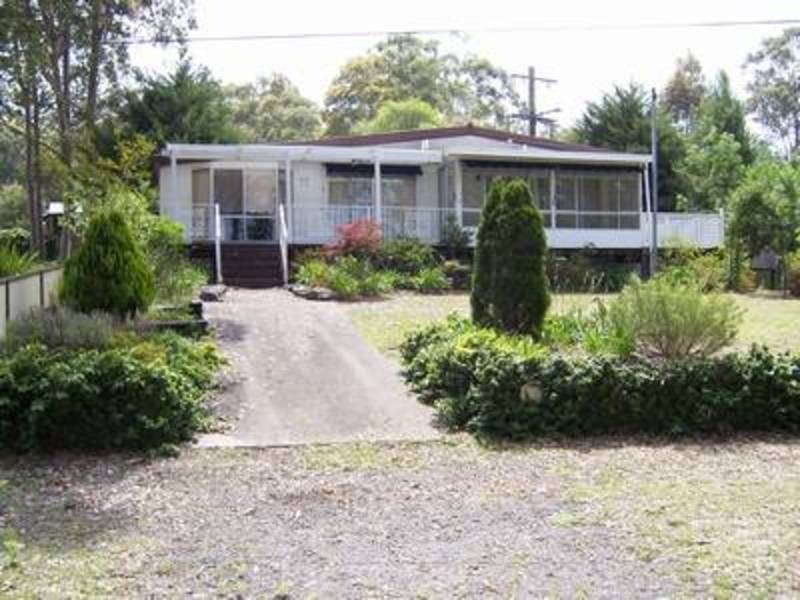 13 Boathaven Avenue, Basin View NSW 2540