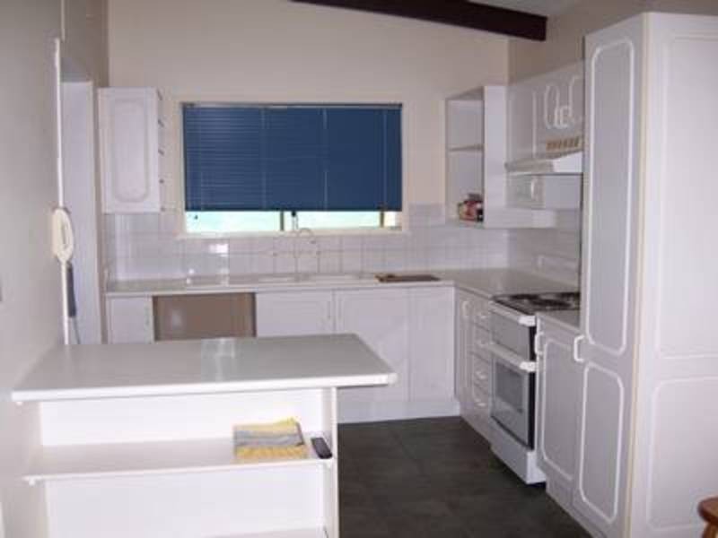 13 Boathaven Avenue, Basin View NSW 2540