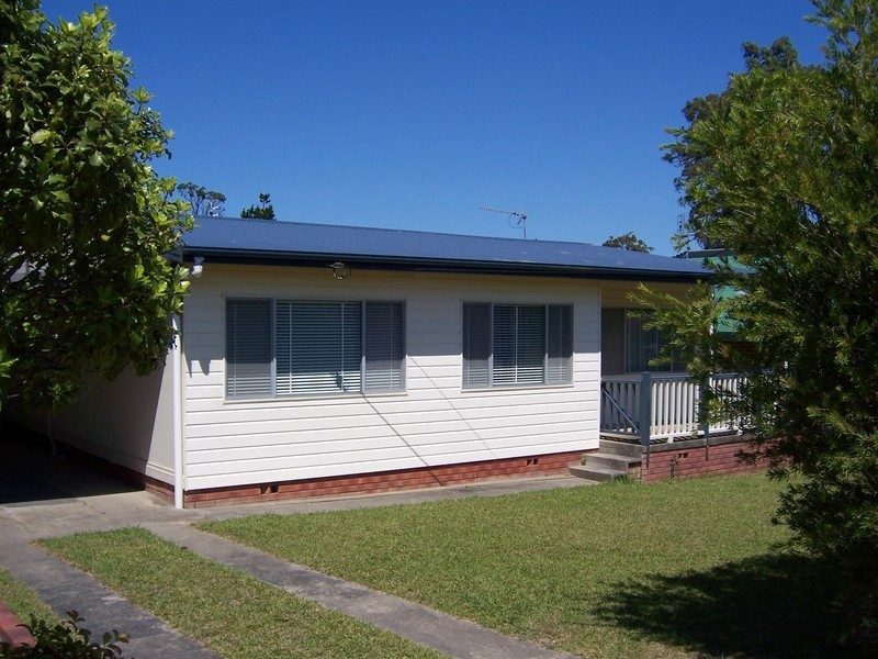 143 Waratah Crescent, Sanctuary Point NSW 2540