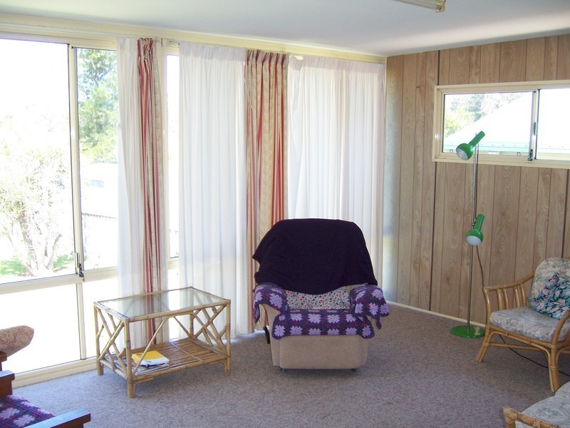 143 Waratah Crescent, Sanctuary Point NSW 2540