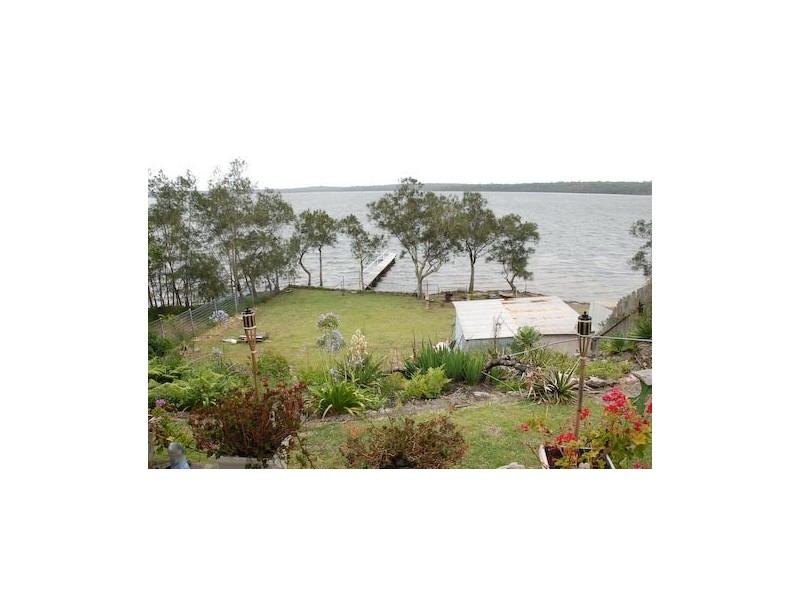 122 Basin View Parade, Basin View NSW 2540