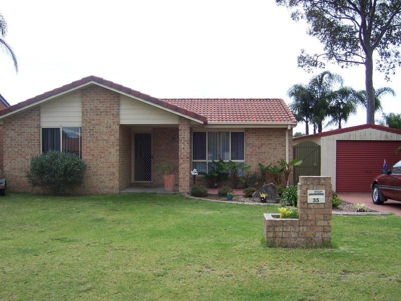 35 Cammaray Drive, St Georges Basin NSW 2540