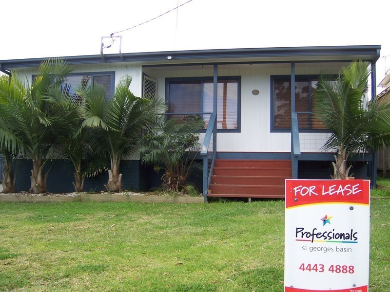 32 Tasman Road, St Georges Basin NSW 2540