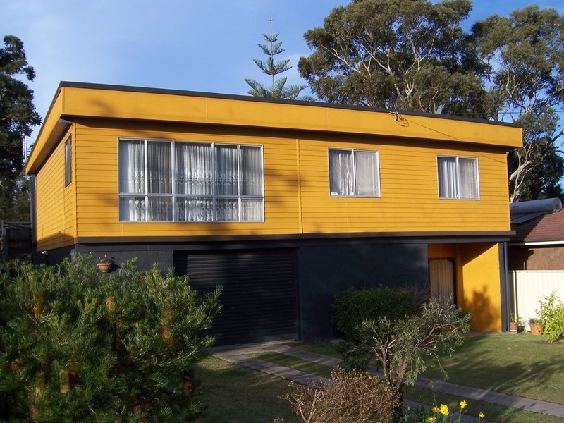 127 Waratah Crescent, Sanctuary Point NSW 2540