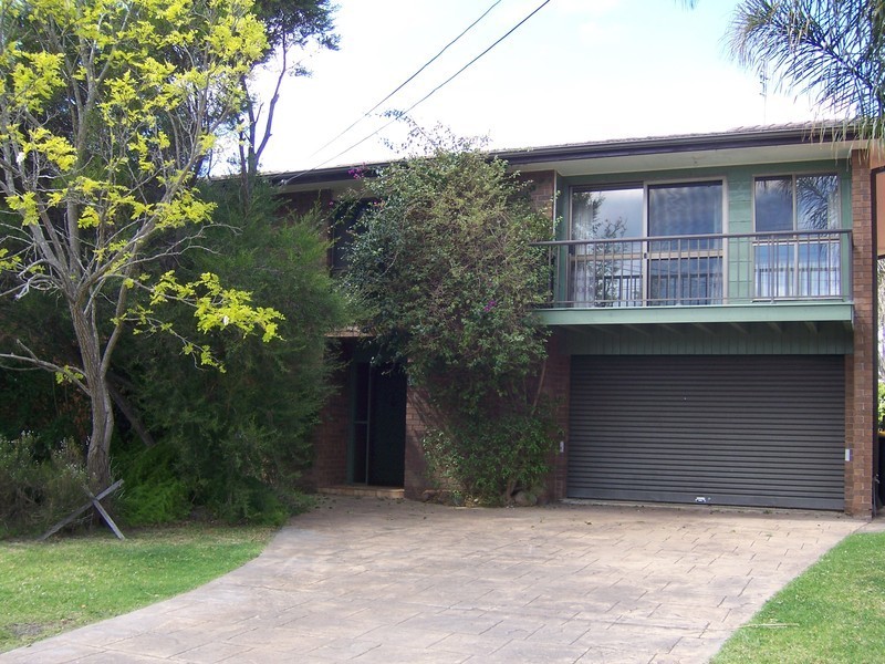 76 Paradise Beach Road, Sanctuary Point NSW 2540