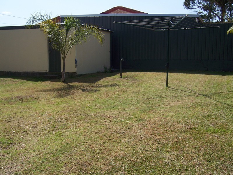 7 Watersedge Avenue, Basin View NSW 2540