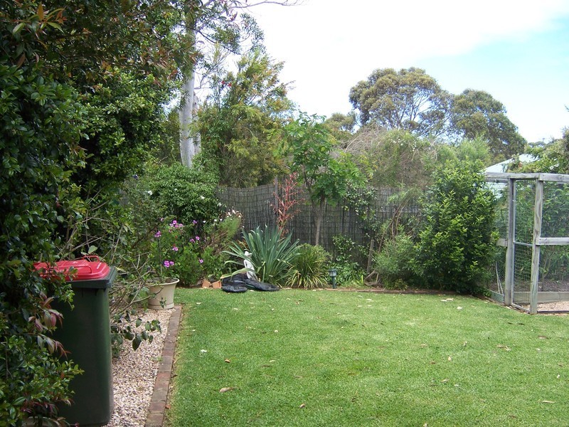 17 Fisher Street, Wrights Beach NSW 2540