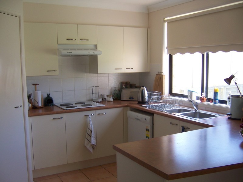33 Claylands Drive, St Georges Basin NSW 2540